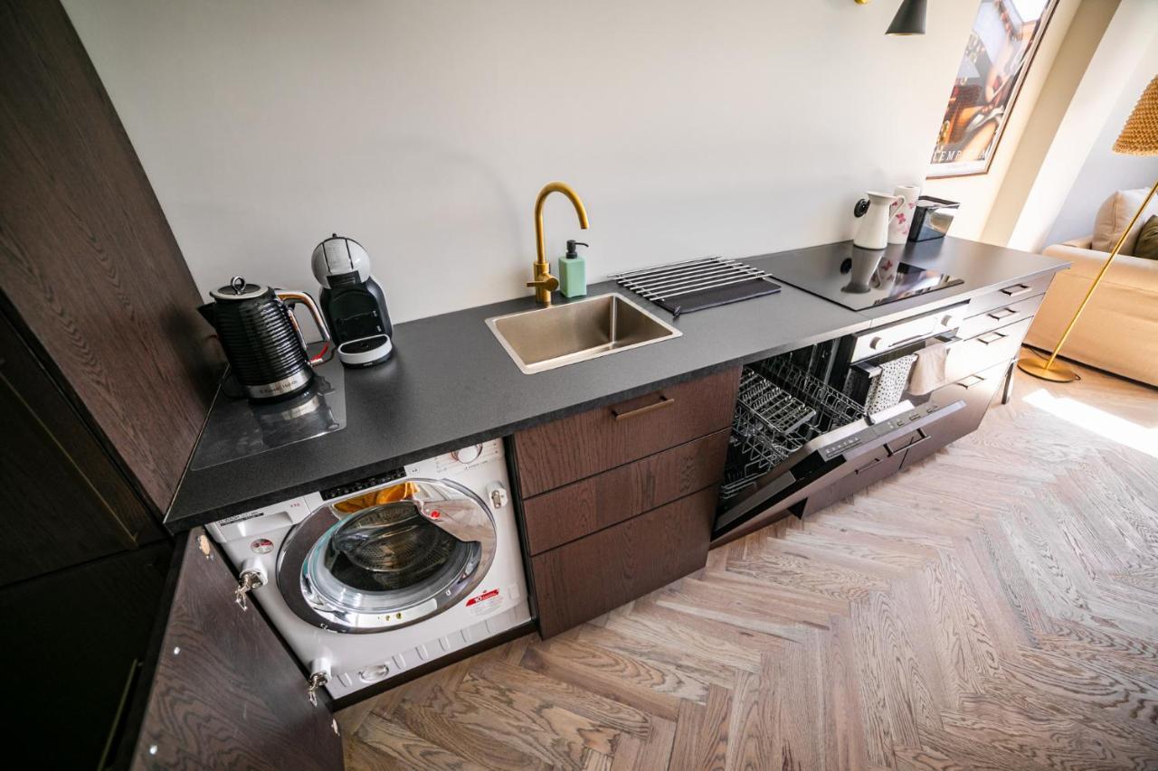 Krolewska Deluxe Comfy Apartment クラクフ エクステリア 写真