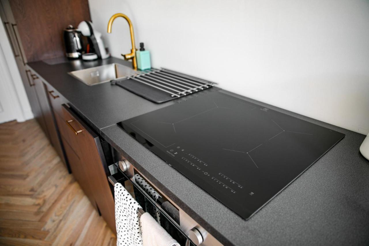 Krolewska Deluxe Comfy Apartment クラクフ エクステリア 写真
